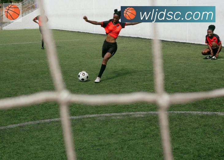 爱游戏ayxAPP 体育赛事宣传图